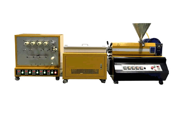 Twin Screw Extruder