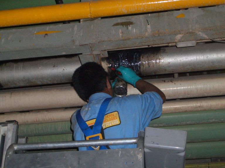 How Modern Anti-Rust Paint Extends the Life of Industrial Equipment