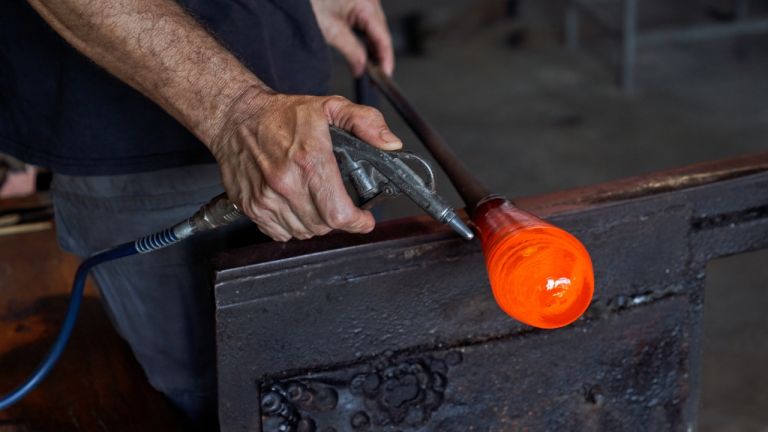 The Power of Hot Air Equipment in Modern Construction Projects