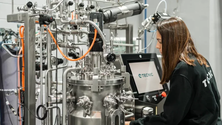 Why an Advanced Fermentation Tank is Essential for Bioengineering