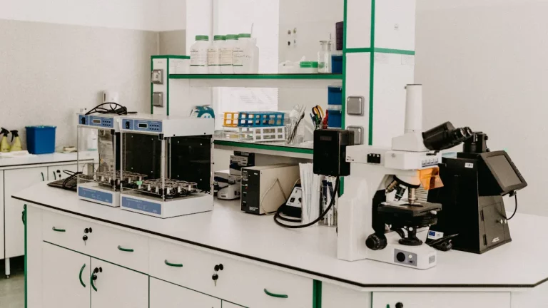 How Laboratory Coating Systems Enhance Material Testing Accuracy