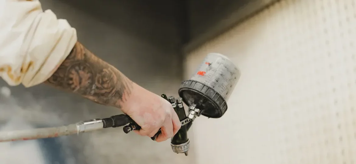 Cold Galvanizing Spray for Heavy-Duty Corrosion Control